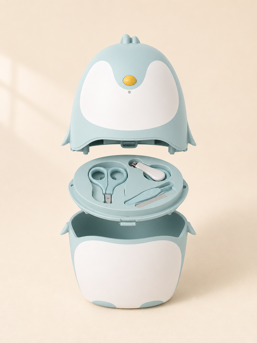 Penguin baby nail care kit closed, blue